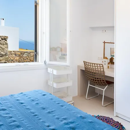 Mz Deep Blue Vila *