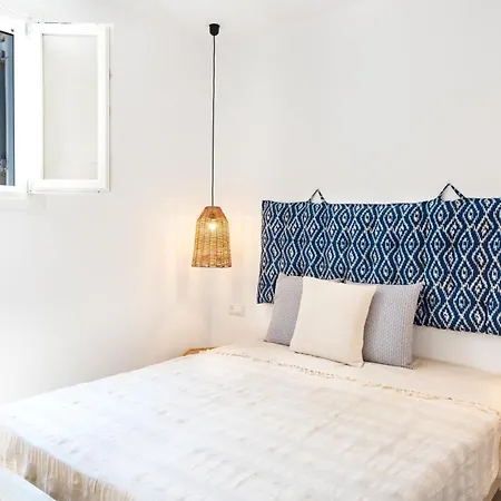 Mz Deep Blue Villa *